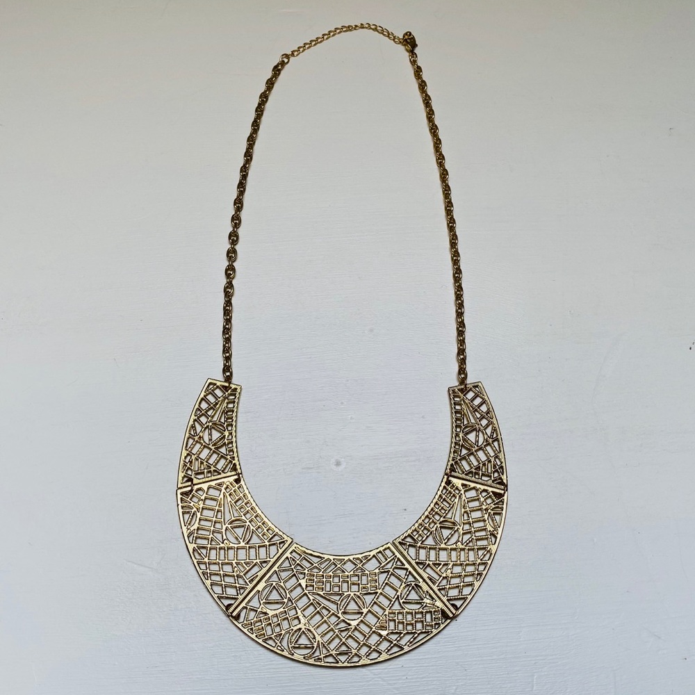 Geometric Statement Necklace in Gold - Picture 3 of 9
